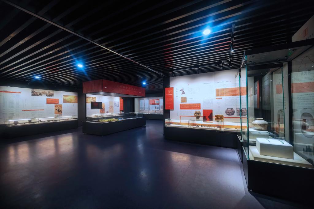 印象燕大 • 国内首座东北亚古丝路文明博物馆：千年辉煌的丝路文明（组图）